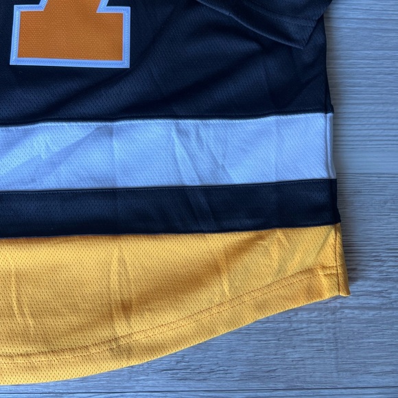 FANATICS NHL pittsburgh penuins crosby jersey size M - Picture 16 of 16